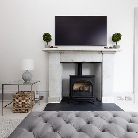 Stylish 3-Bedroom Edinburgh City Getaway エクステリア 写真