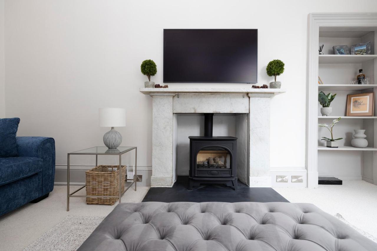 Stylish 3-Bedroom Edinburgh City Getaway エクステリア 写真