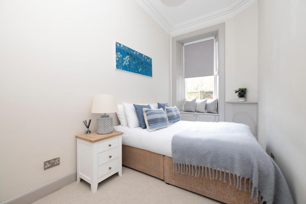 Stylish 3-Bedroom Edinburgh City Getaway エクステリア 写真