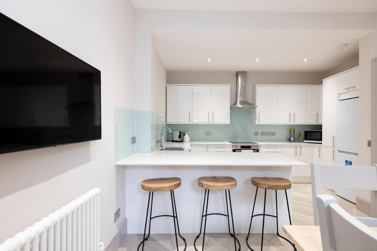 Stylish 3-Bedroom Edinburgh City Getaway エクステリア 写真