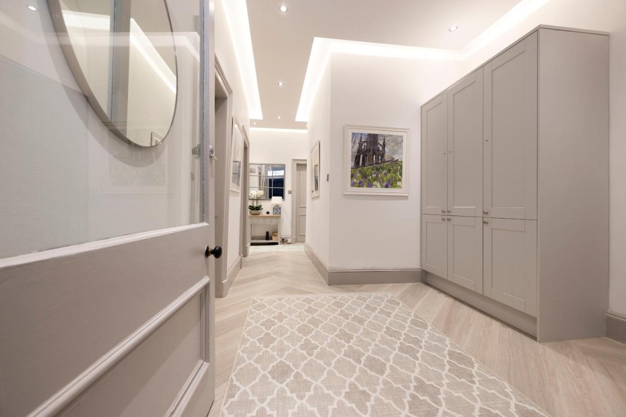 Stylish 3-Bedroom Edinburgh City Getaway エクステリア 写真